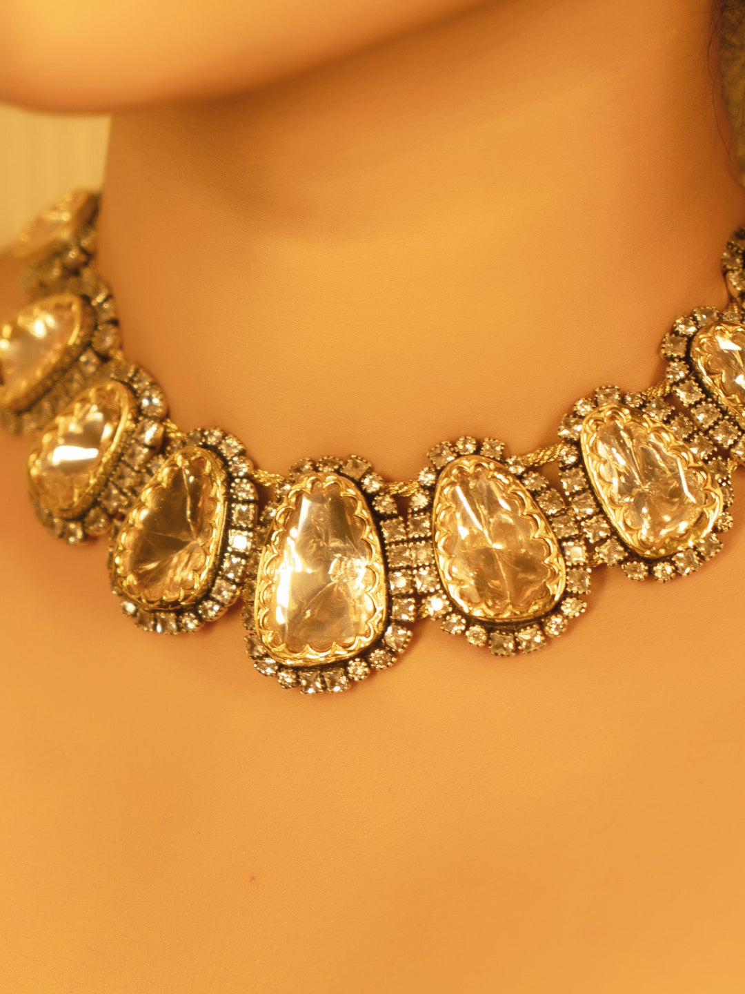 Nabila 92.5 Silver Moissonite Necklace Set - qivii