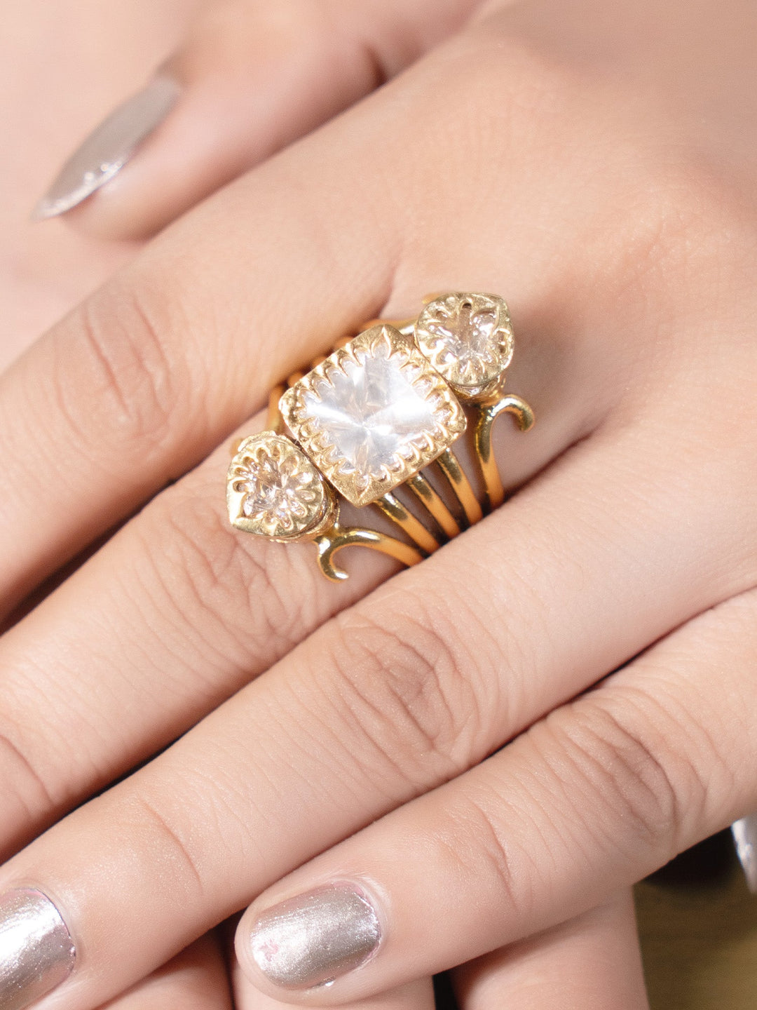 Aiyana 92.5 Silver Moissonite Finger Ring - qivii