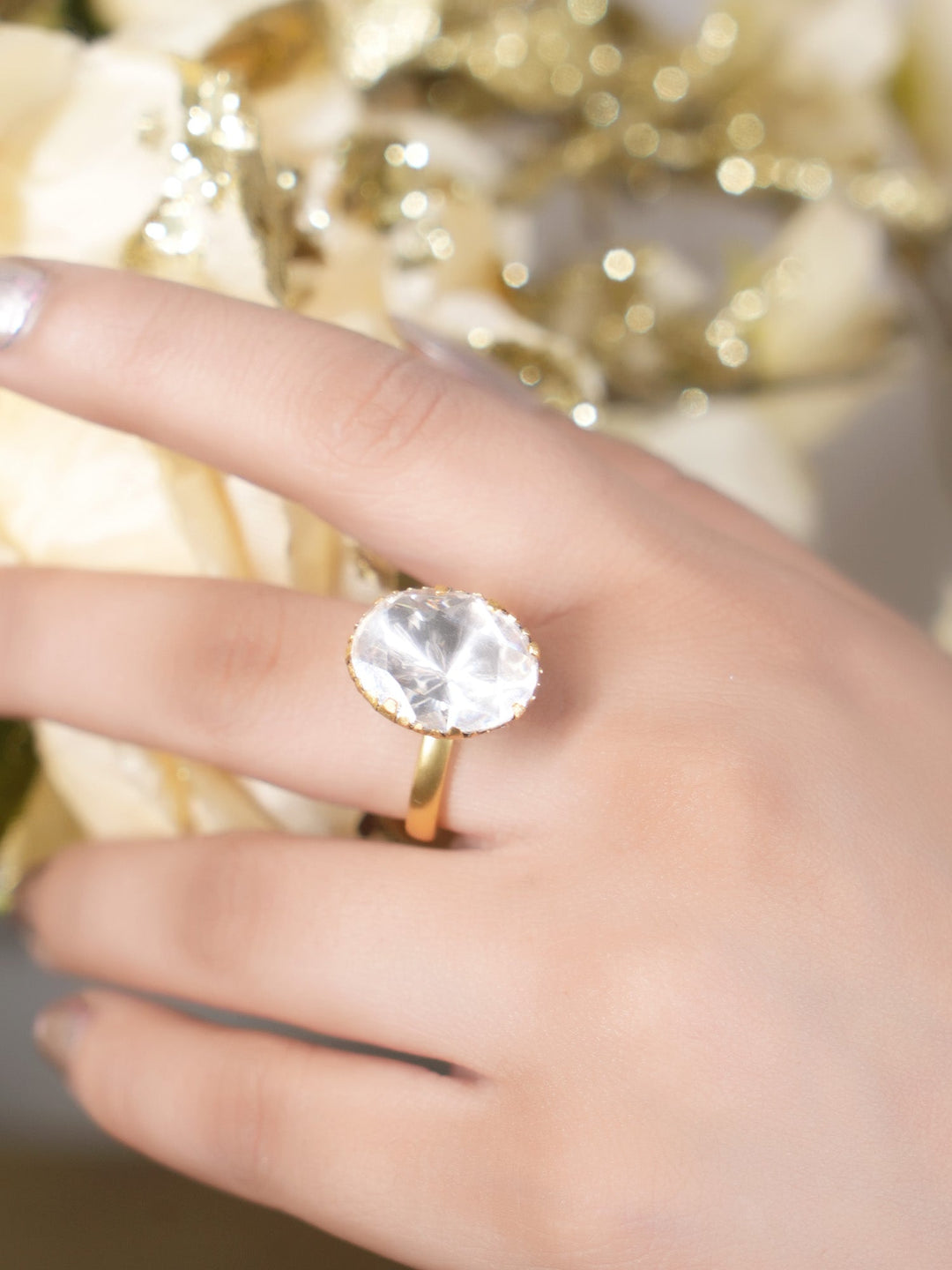 Amrita 92.5 Silver Moissonite Finger Ring - qivii