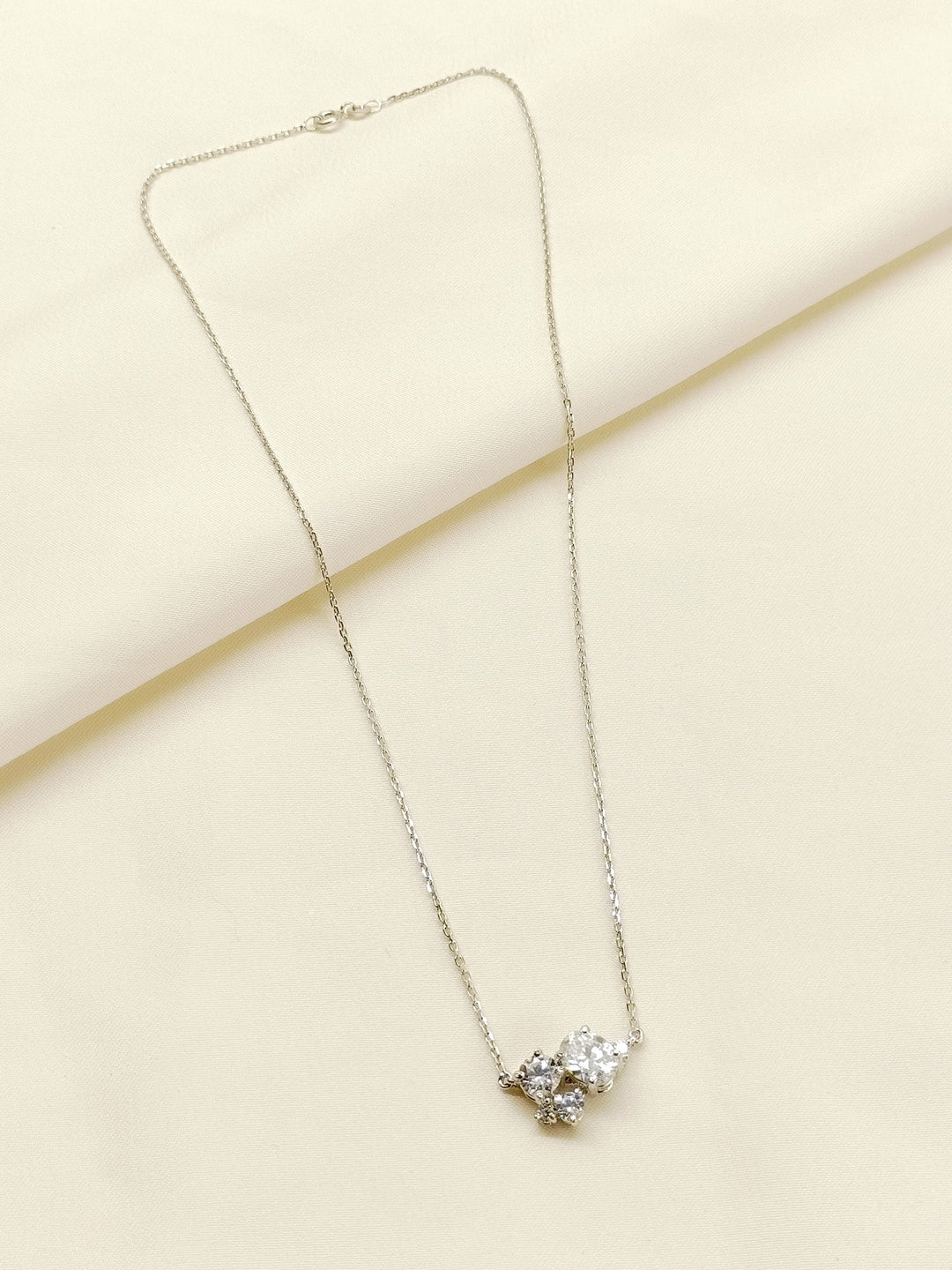 Darshika 92.5 Silver Swarovski Stone Pendal - qivii