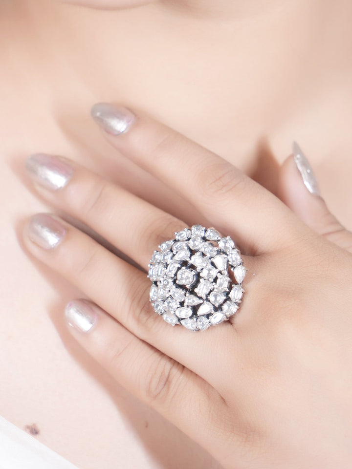 Kiansha 92.5 Silver Moissonite Finger Ring - qivii