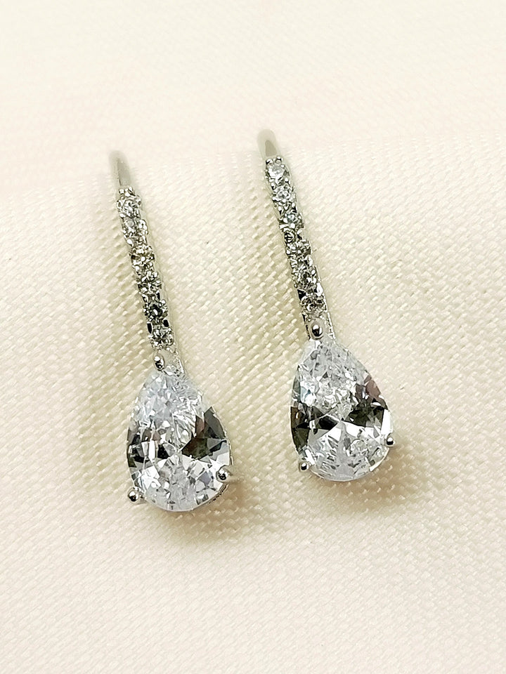 Sahara 92.5 Silver Swarovski Stone Earrings - qivii