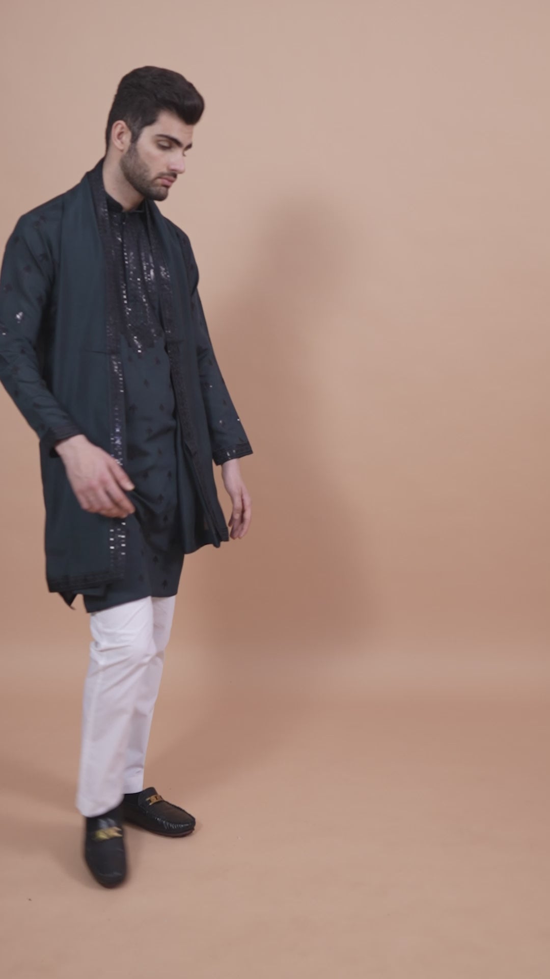 GREEN VISCOSE SILK THREAD, SEQUENCE EMBROIDERED WORK KURTA SET