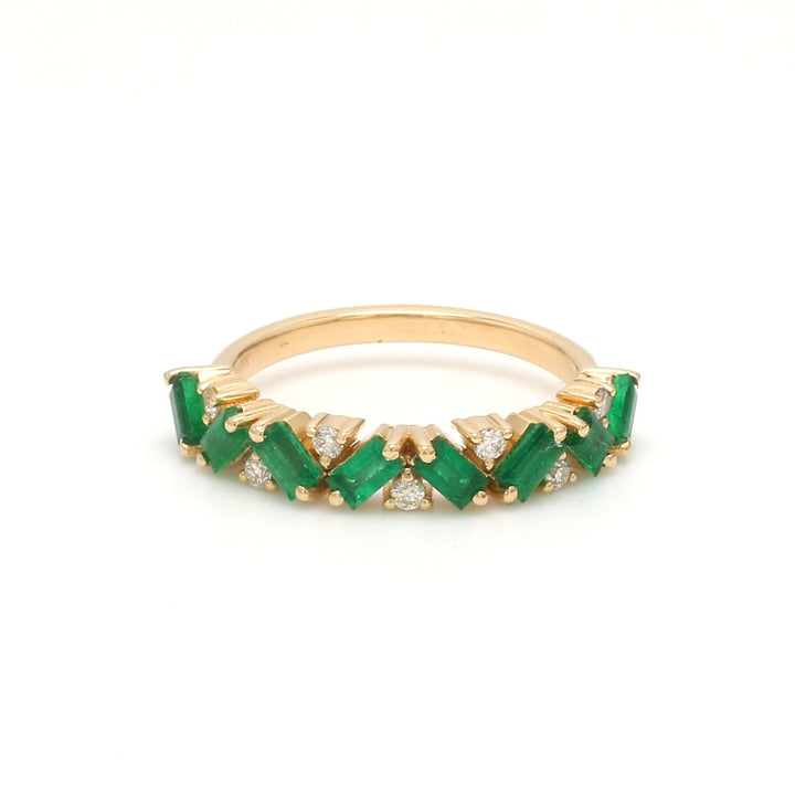 Emerald Baguette and Diamond Ring - qivii
