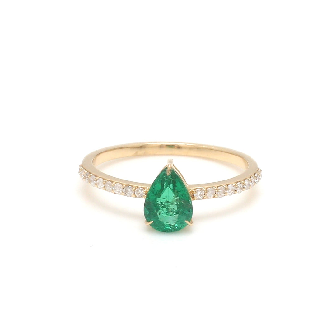 Emerald Pear Solitaire Diamond Ring - qivii